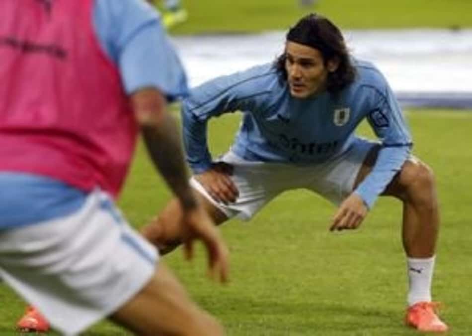 Em entrevista, Cavani dá sua opinião sobre fase ruim da seleção uruguaia