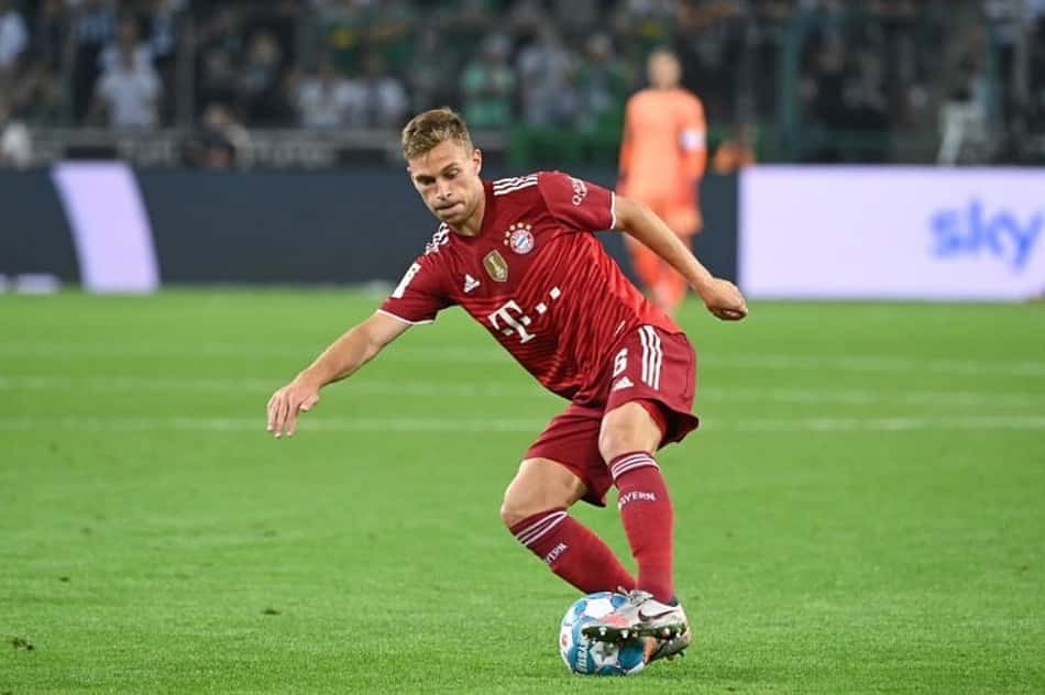 Kimmich, do Bayern, brinca sobre não estar na lista da Bola de Ouro: 'Não sou tão bom assim'