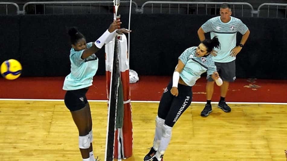Fluminense anuncia três novos patrocinadores para time de vôlei