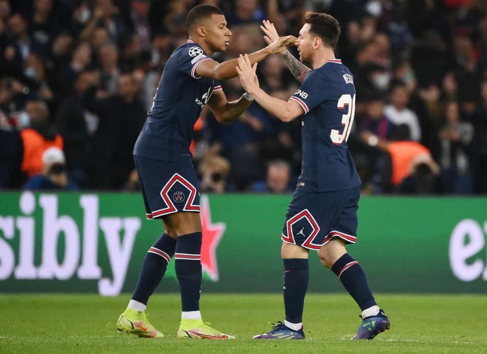 Com show de Messi e Mbappé, PSG vence o RB Leipzig e segue na liderança do Grupo A da Champions