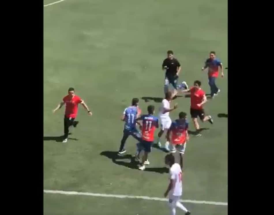 Batalha campal marca jogo do futebol sul-americano