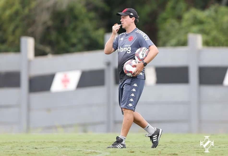 Vasco melhora desempenho contra times do G4 da Série B com Fernando Diniz; confira o aproveitamento