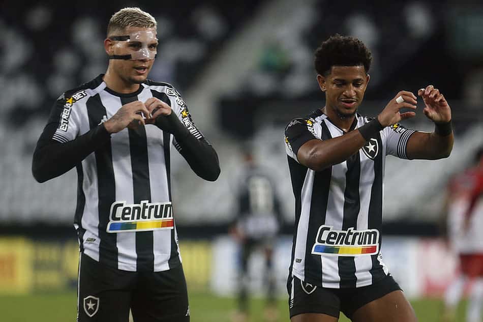 Após vitória, chances de acesso do Botafogo à Série A sobem para 93%