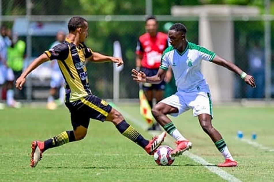 Na final do Mineiro Sub-20, América-MG vence 59% das partidas com o atacante Kawe em campo