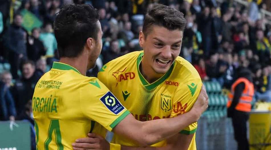 Vice-artilheiro do Nantes, Andrei Girotto faz mais um e time bate o Clermont