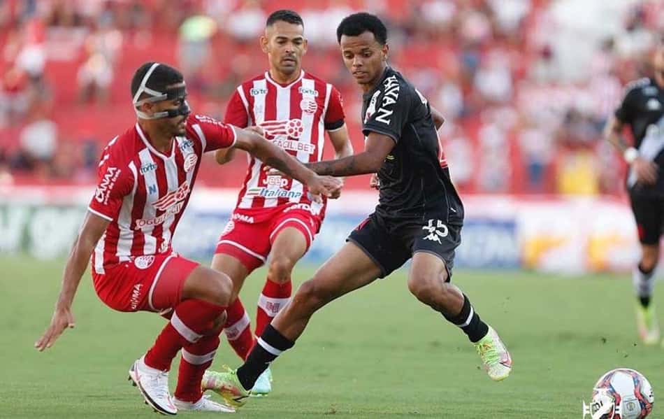 Após empate, Vasco perde chance de colar no G4; confira as probabilidades na reta final da Série B