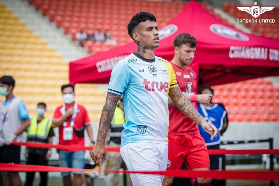 Em alta na Tailândia, Vander espera crescimento no Bangkok United