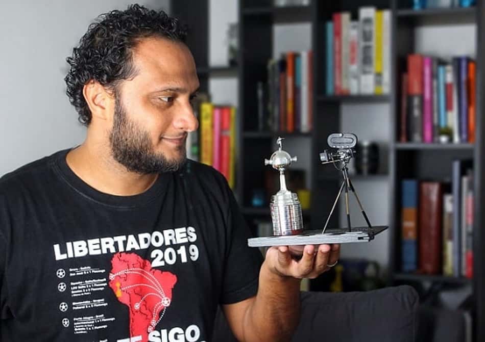 Curta sobre bicampeonato do Flamengo na Libertadores estreia para o público na internet