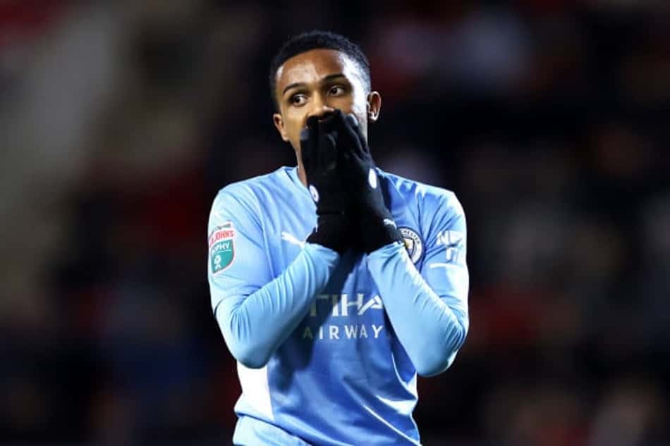 Kayky, ex-Fluminense, tem estreia para esquecer no Manchester City