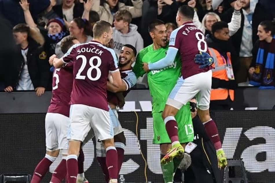 West Ham vence o Liverpool e aproxima-se da liderança da Premier League