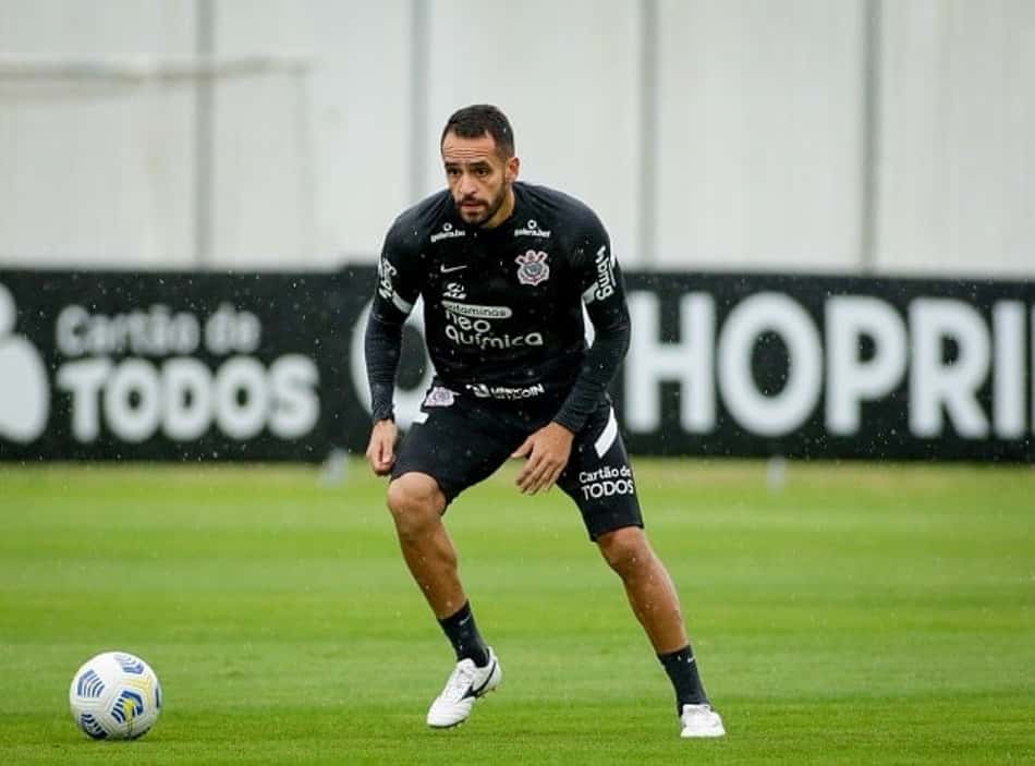 Com Renato Augusto em campo; Corinthians segue preparação para enfrentar a Chapecoense
