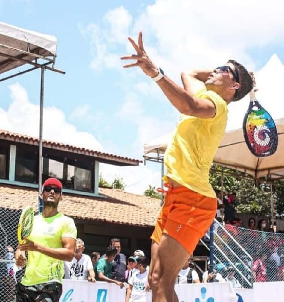 Fortes nomes locais disputam ITF de Beach Tennis em Natal (RN)