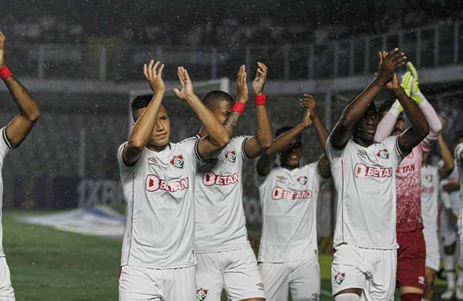Fluminense vê chances de G6 caírem após derrota no Brasileirão; veja as probabilidades