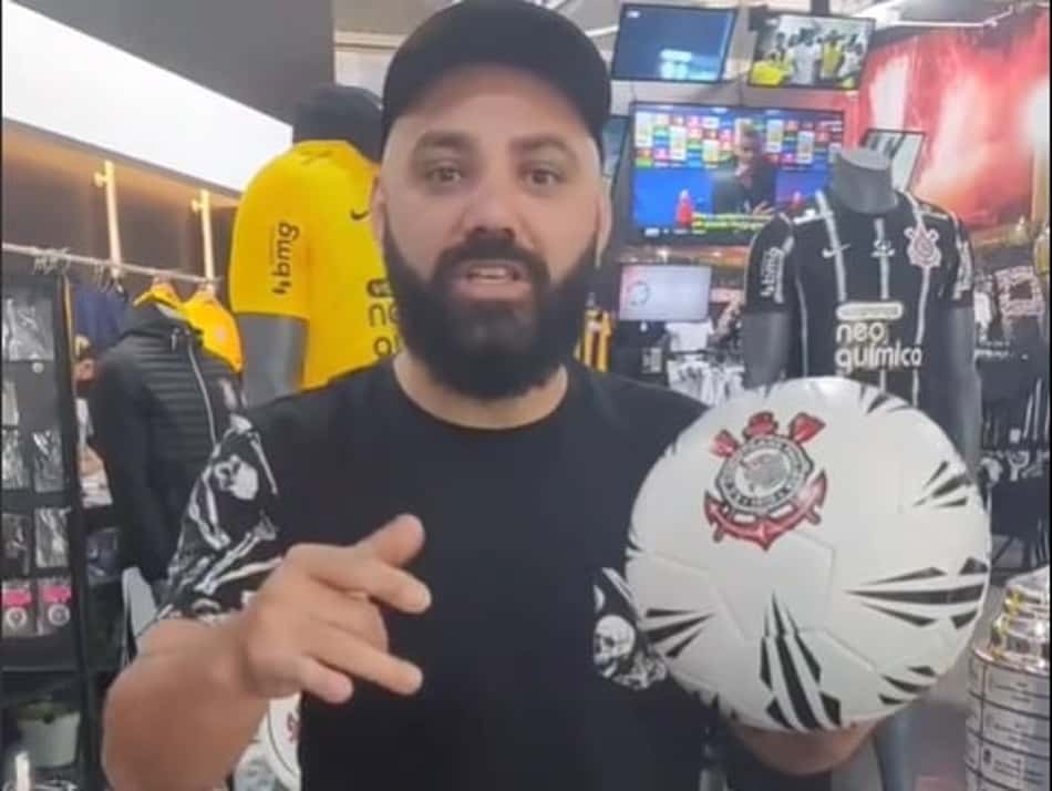 Ex-Pânico, Alfinete comanda podcast 'diferente': 'É tipo um efeito borboleta do esporte'