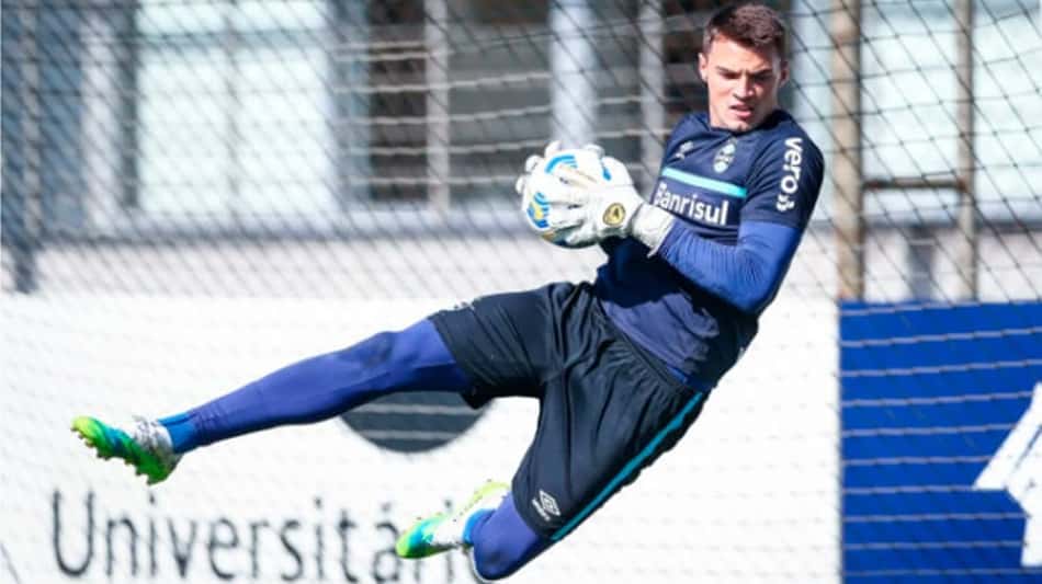 Retrospectiva LANCE!: jovens goleiros se destacam no ano do Grêmio