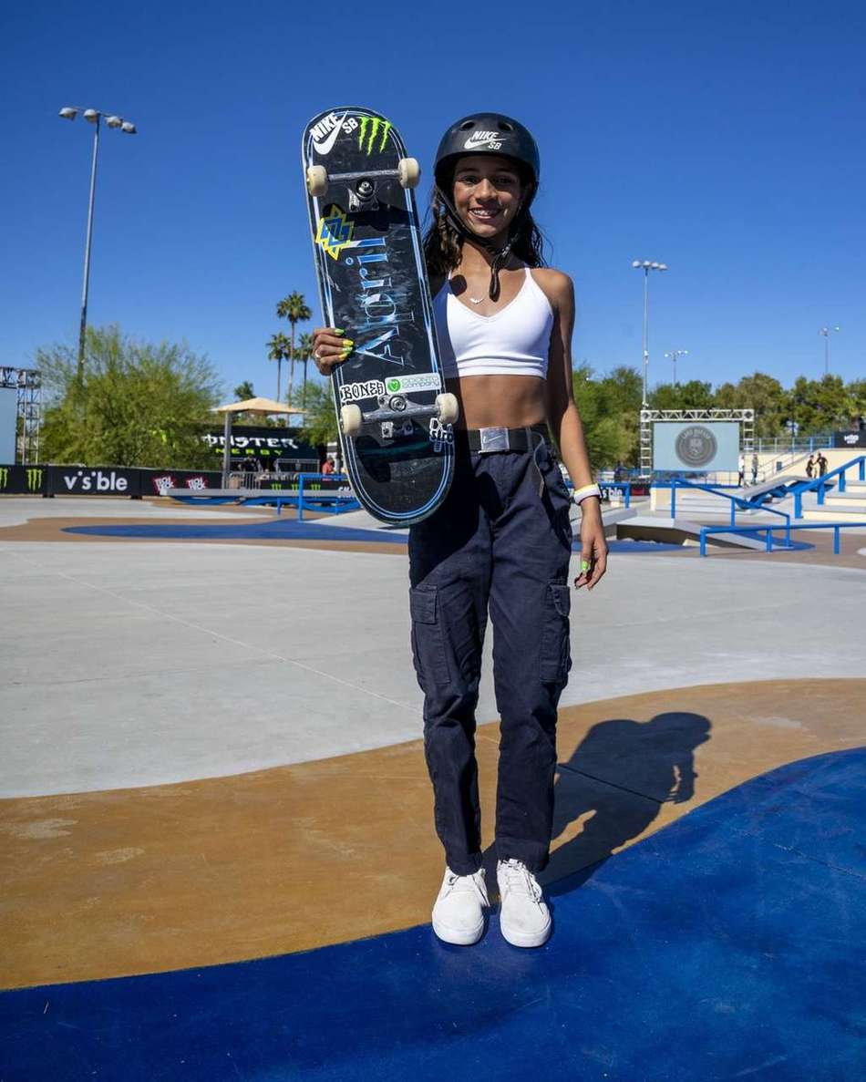 Fadinha, Pâmela Rosa e Gabriela Mazzeto avançam de fase e estão na final do Mundial de Skate Street