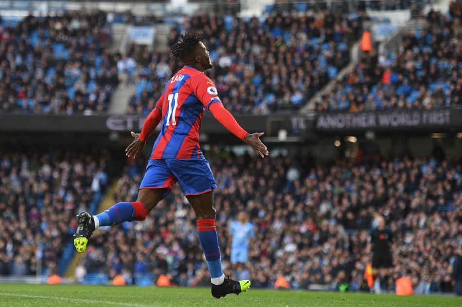 Jogando em casa, Manchester City é surpreendido e perde para o Crystal Palace no Campeonato Inglês