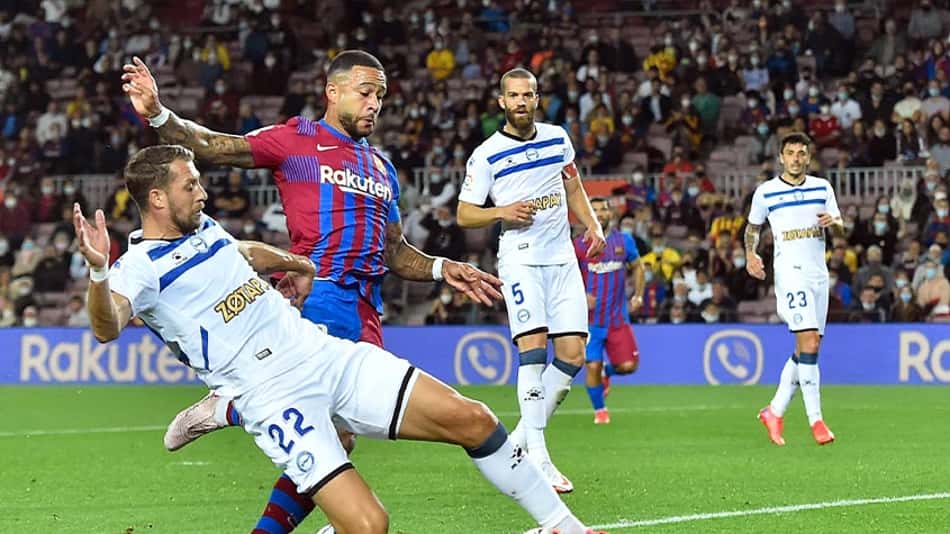 Barcelona só empata em casa com o Alavés e segue em má fase na La Liga