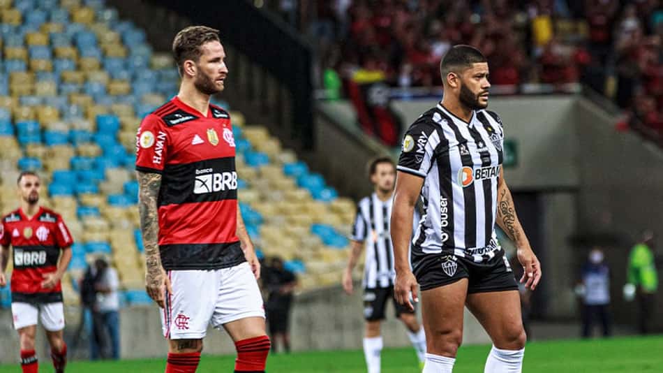 'Cadê o Hulk? Está no bolso do Léo Pereira', brincam torcedores do Flamengo após vitória sobre o Atlético-MG