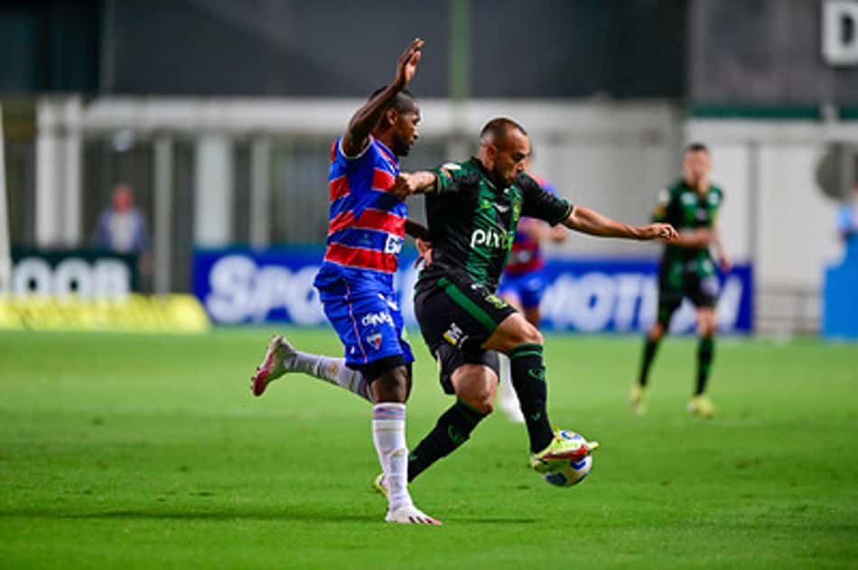 Fortaleza x América-MG. Onde assistir, prováveis times e desfalques