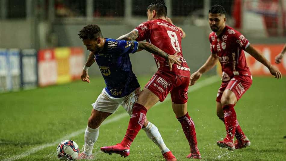 VÍDEO: veja os gols do empate entre Cruzeiro e Vila Nova-GO na Série B
