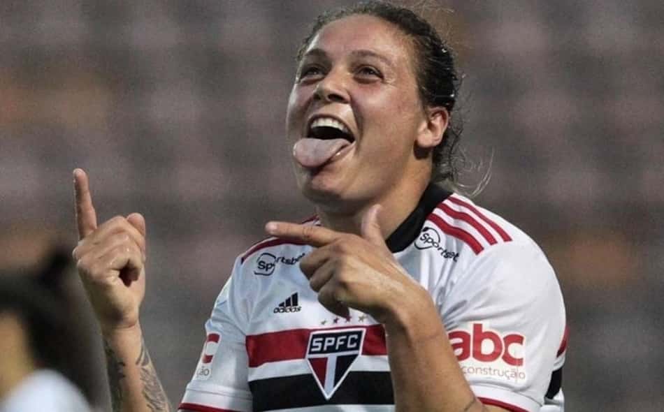 Destaque do São Paulo, Gláucia comemora classificação para a final do Campeonato Paulista Feminino