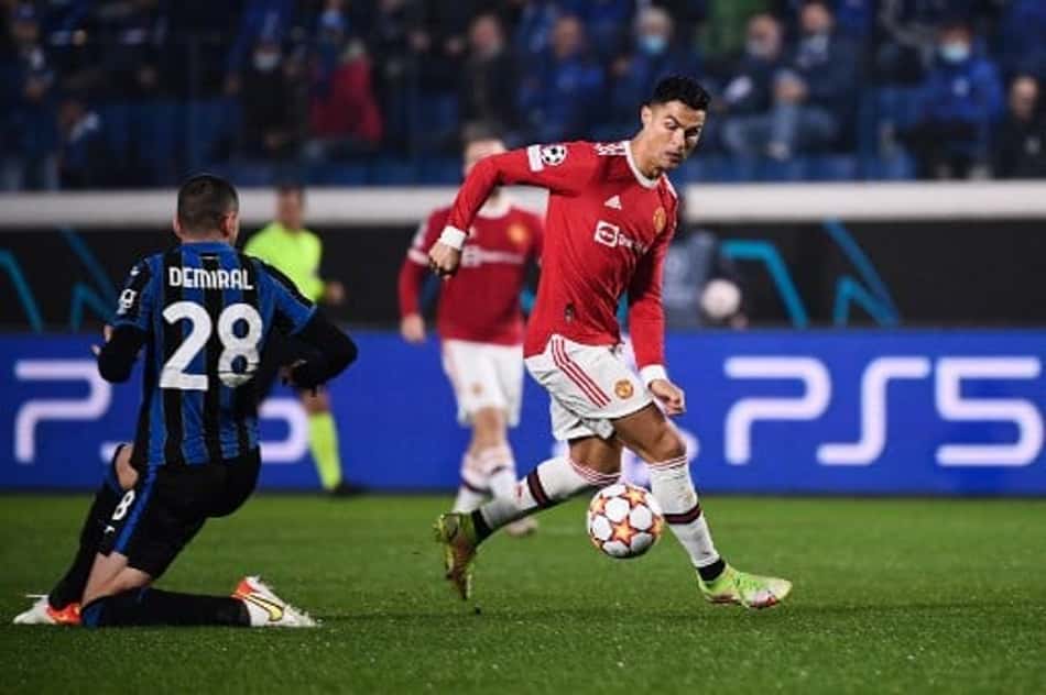 Cristiano Ronaldo marca no fim, e Manchester United empata com a Atalanta na Champions League