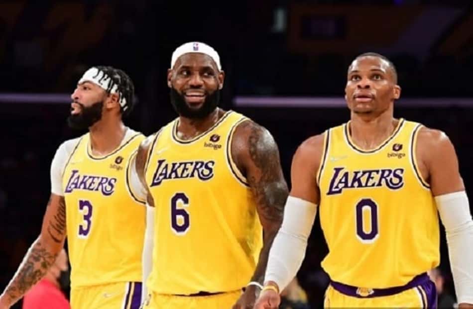 Sem "liga", Lakers estaria discutindo troca de Westbrook