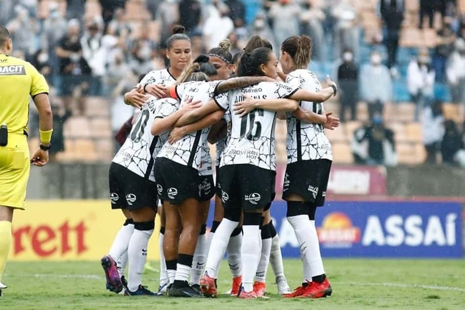 Em busca da tríplice coroa, Corinthians faz primeiro jogo da final do Paulistão Feminino contra o São Paulo