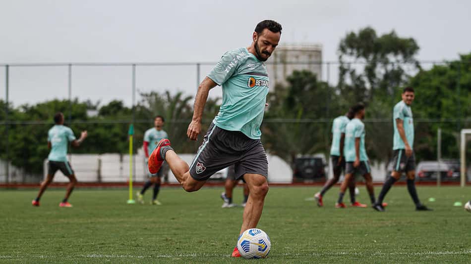 Marcos Felipe treina e Yago Felipe ainda é dúvida no Fluminense; veja a situação dos lesionados