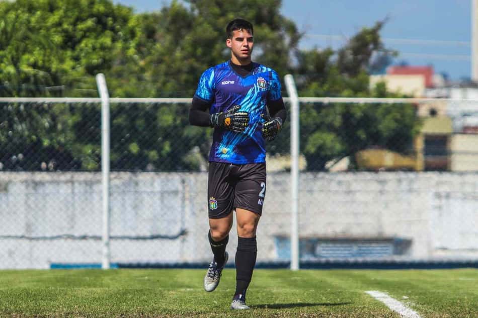 Eliminado na semifinal, goleiro Arthur Rosseto valoriza campanha do São Caetano na Copa Paulista