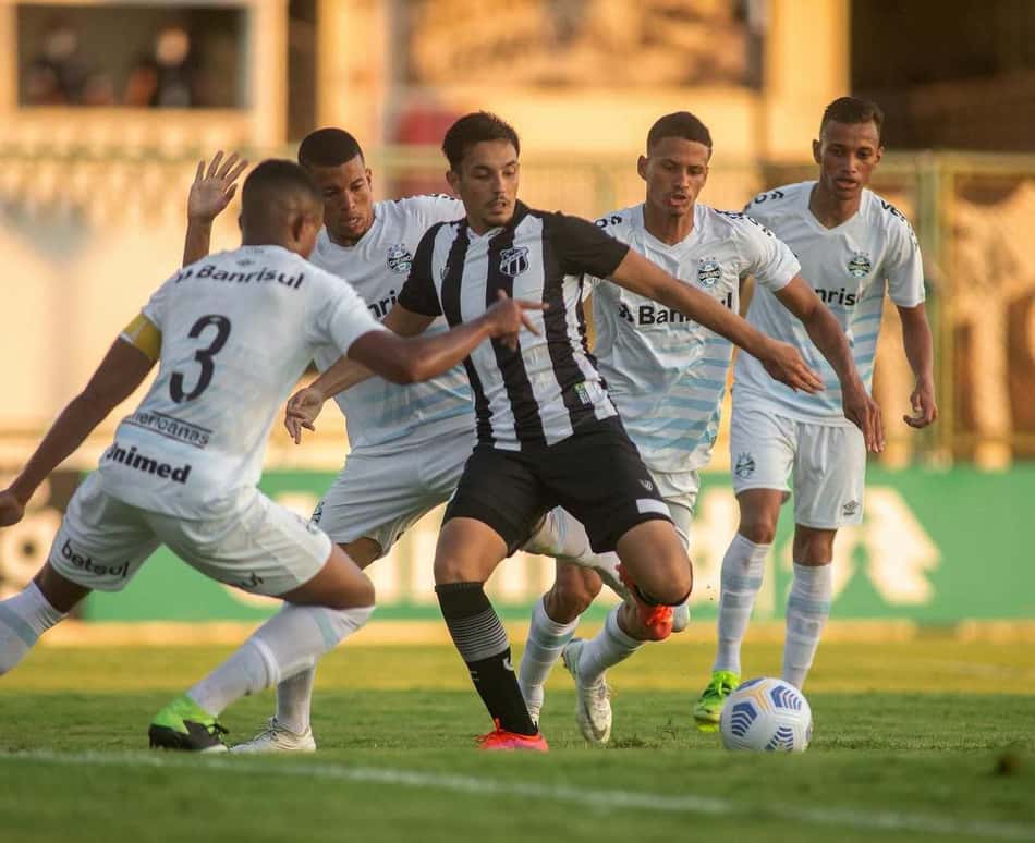 Ceará busca recuperação na Taça Fares Lopes diante do Caucaia