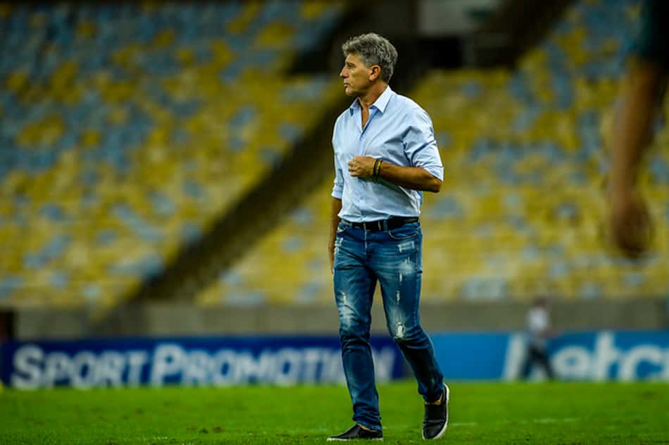 Torcedores do Grêmio gritam nome de Renato Gaúcho em derrota para o Criciúma