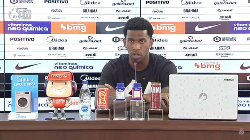 Gil encara duelo contra o Fortaleza como jogo de seis pontos e avalia metas do Corinthians no Brasileirão