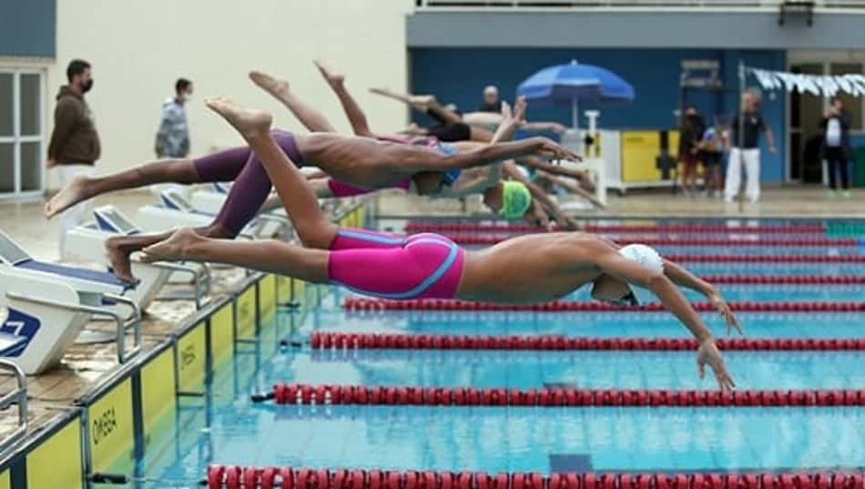 JEB's 2021 tem vários recordes na natação, reencontros dentro e fora das piscinas