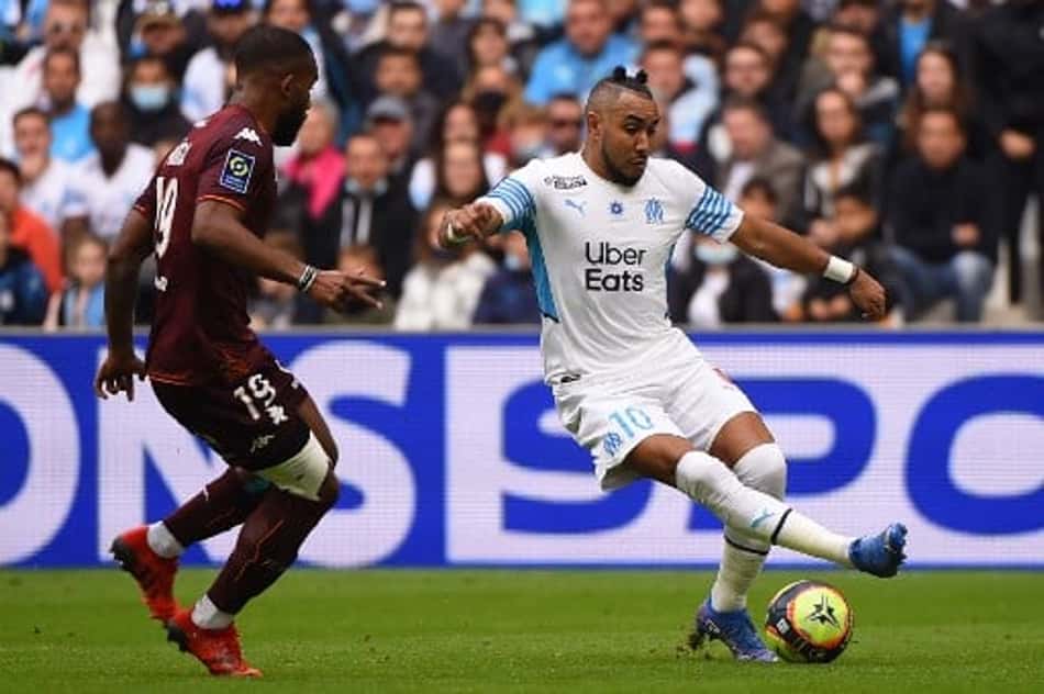 Com um a mais, Marseille pressiona, mas não sai do empate com o Metz