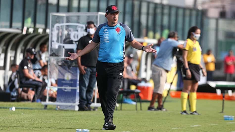 Diniz afirma ser um dia triste e cita sequência do trabalho: 'Se for da vontade do Vasco, iremos conversar'
