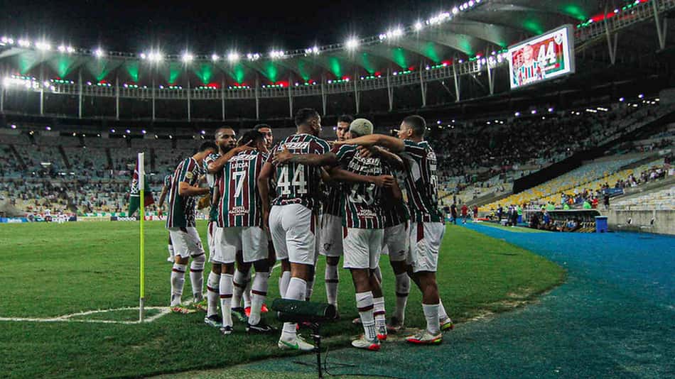 Lucca se desculpa com torcedores do Fluminense após gesto: 'Nenhum momento tive intenção de ofendê-los'