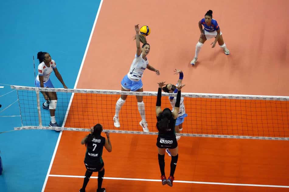 Veja as favoritas ao título na Superliga Feminina de Vôlei