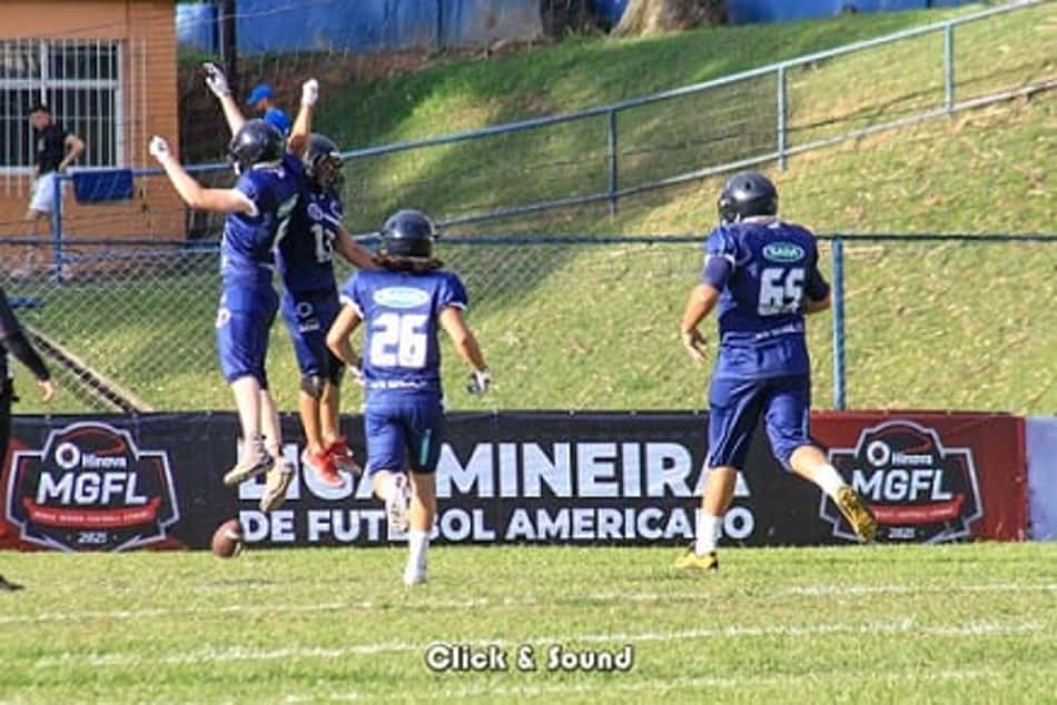 'Calma e conversa' foram as armas do Cruzeiro FA para vencer os Forgeds na semifinal da Liga MGFL Hinova