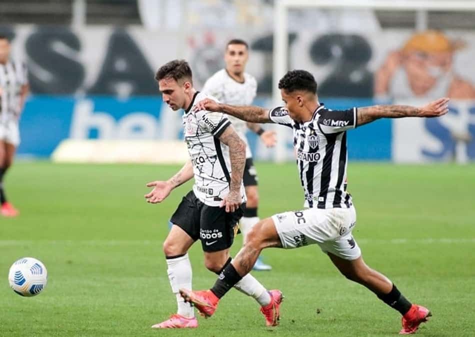 Atlético-MG x Corinthians: prováveis escalações, desfalques e onde assistir