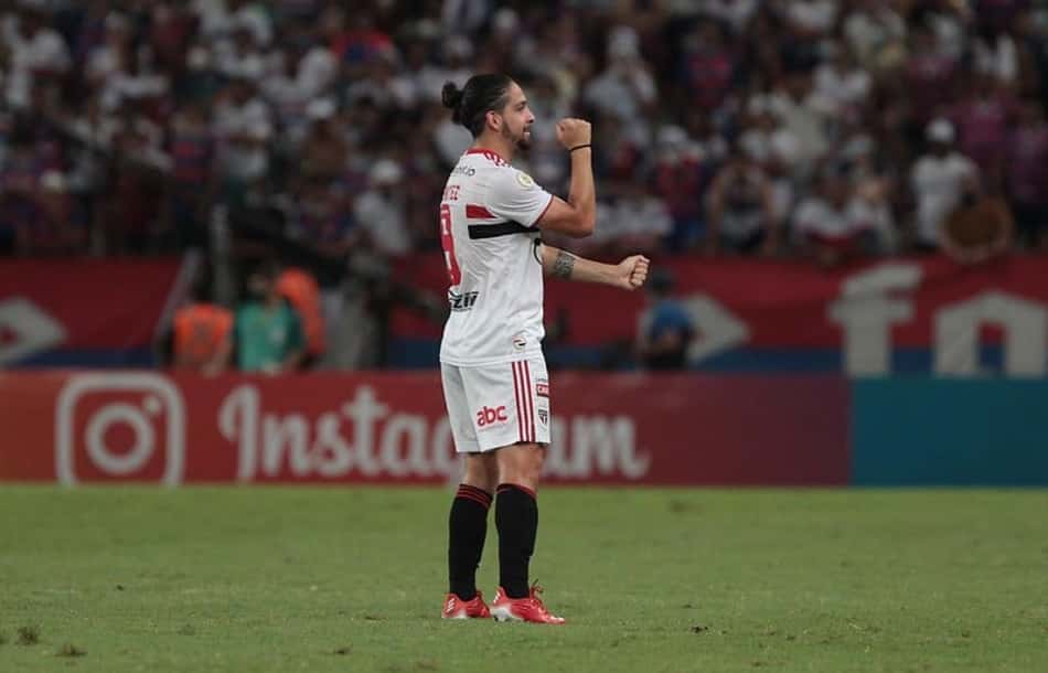 Com golaço salvador, Benítez 'ressurge' no São Paulo; veja números dele na temporada