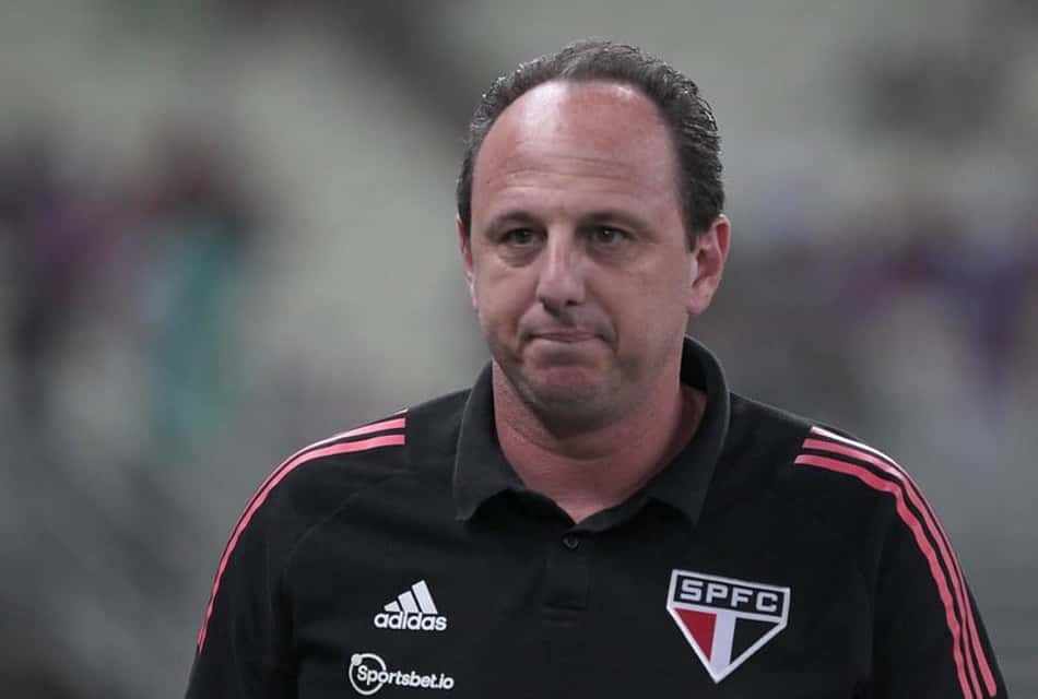 São Paulo briga por rebaixamento ou Libertadores? Ceni analisa: 'É quase a mesma distância'