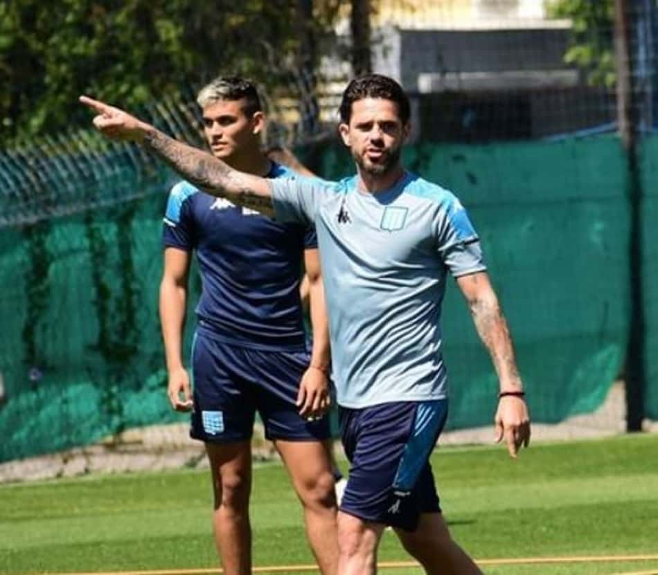 Flamengo pega um Racing em crise e Gago pressionado