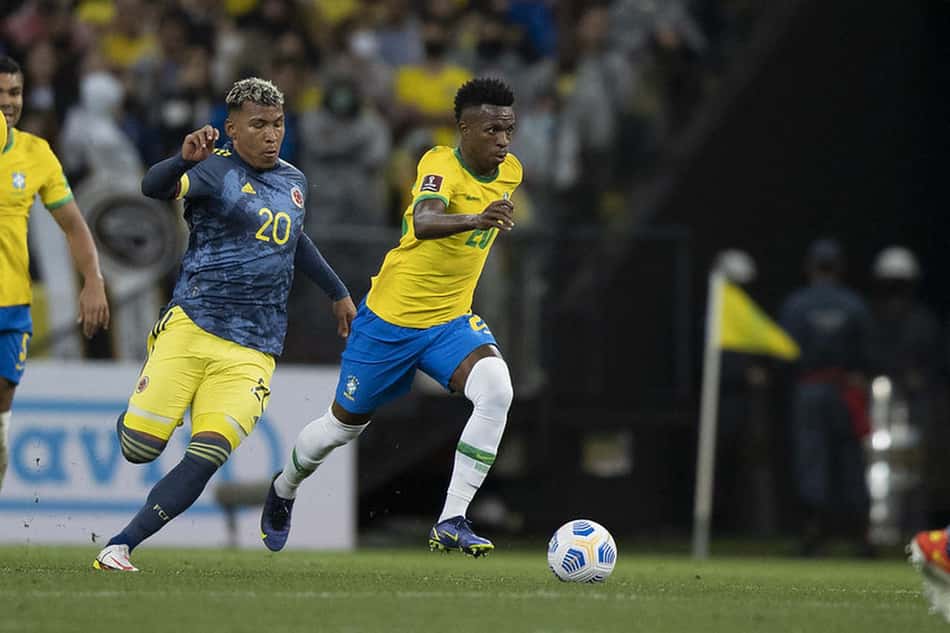 Vinícius Jr celebra minutos na Seleção Brasileira e exalta 'parceiro' Paquetá: 'Um irmão para mim'