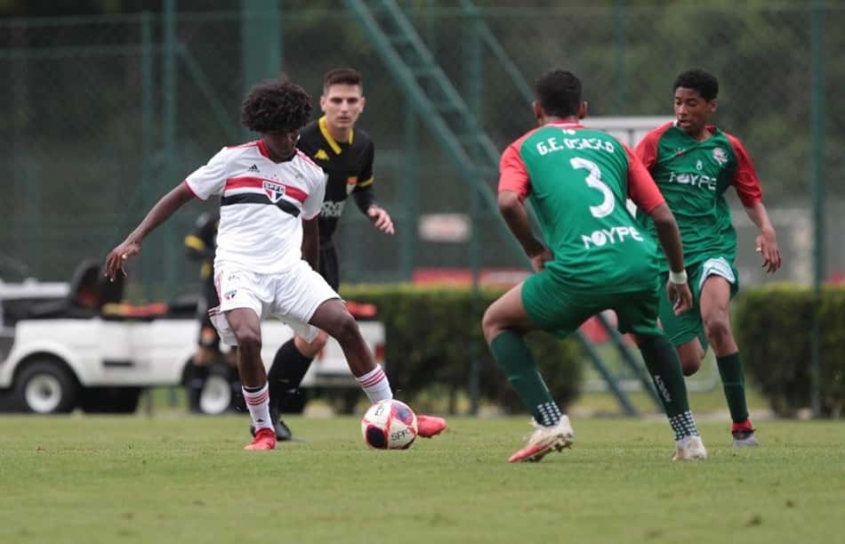 Time sub-15 do São Paulo tem jogo importante pela frente contra o Inter de Bebedouro no Paulistão