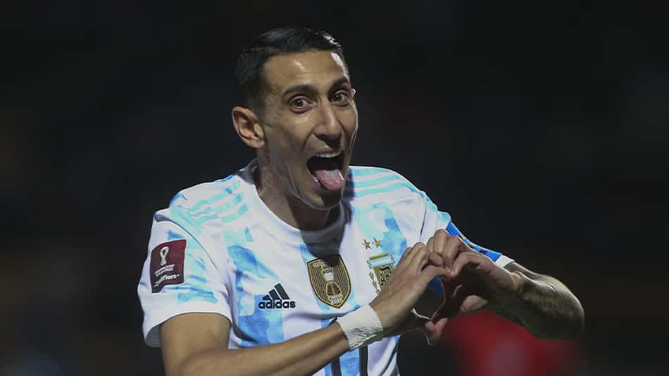 Com golaço de Di María, Argentina vence o Uruguai e complica situação do rival nas Eliminatórias