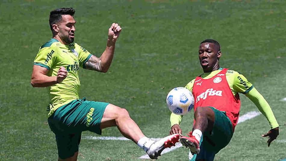 Escalação do Palmeiras: Jorge volta e Abel treina bolas paradas para duelo com Fluminense