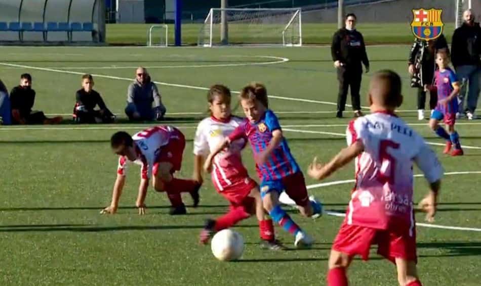 Novo Messi? Com 7 anos, argentino brilha em La Masía; veja vídeo