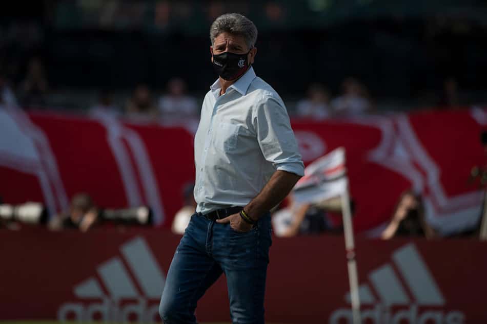 Renato exalta atuação do Flamengo na vitória sobre o São Paulo e ressalta: 'A gente treina dessa forma'